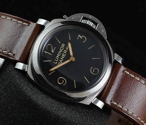 panerai pam372